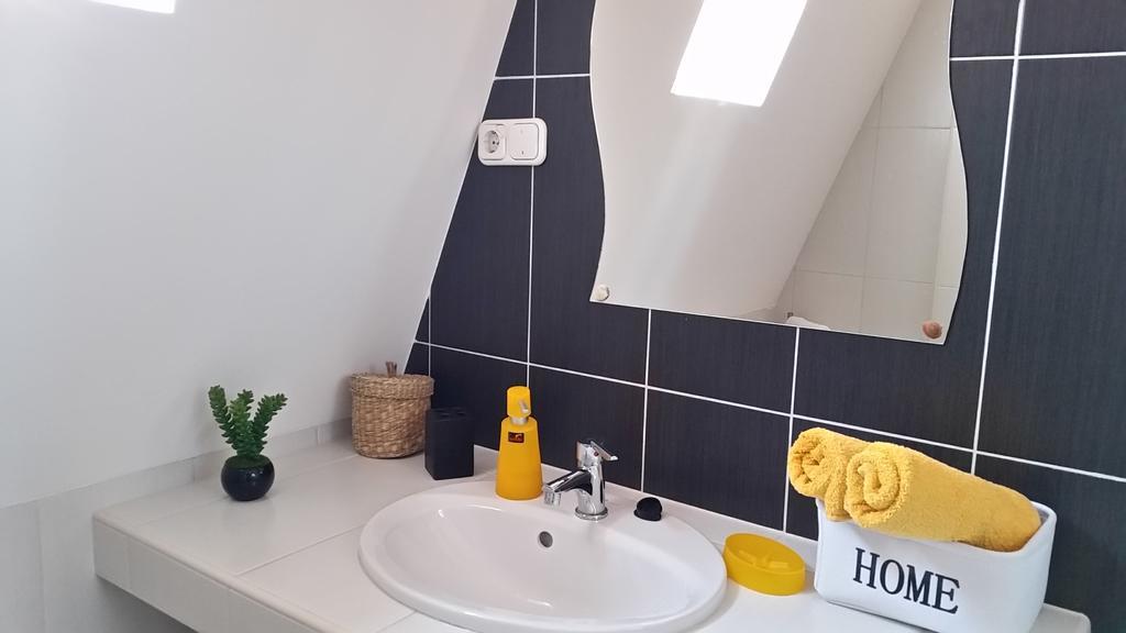 Boglarka Apartman ハイデゥソボスロー エクステリア 写真